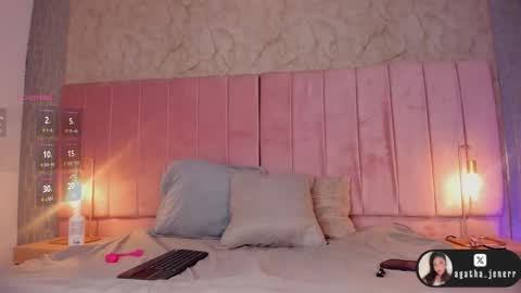 agatha_jener online show from February 13, 11:28 am