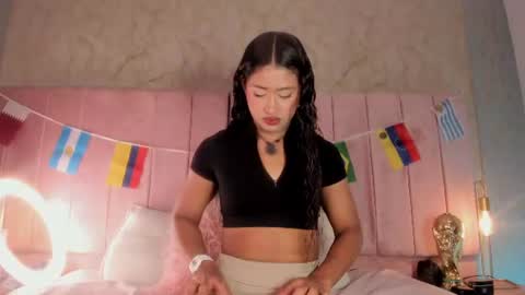 Snapshot of agatha_jener chatting on July 4, 11:38 am agatha_jener online show from July 4, 11:38 am
