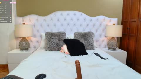  Agatha  online show from January 30, 10:41 pm