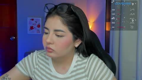 Snapshot of agatha_riccie chatting on June 11, 5:05 am Cat online show from June 11, 5:05 am