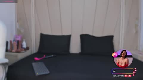 Snapshot of agatha_steel20 chatting on September 19, 7:58 pm Agatha Steel online show from September 19, 7:58 pm