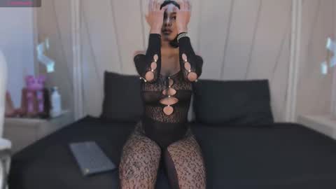 Snapshot of agatha_steel20 chatting on September 24, 7:39 pm Agatha Steel online show from September 24, 7:39 pm