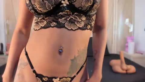 Snapshot of agatha_steel20 chatting on June 12, 8:30 pm Agatha Steel online show from June 12, 8:30 pm