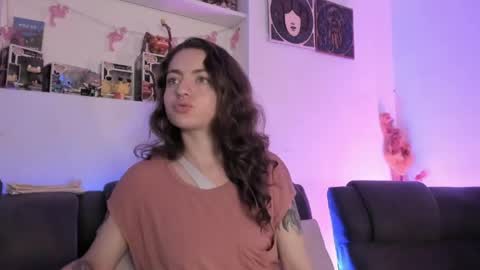 Camila     2 online show from May 7, 12:16 am