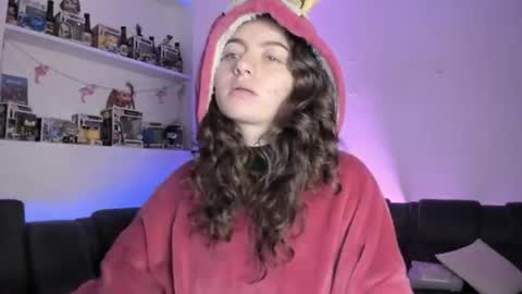 Camila     2 online show from July 20, 12:03 am