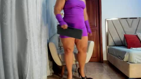 Agathaa white online show from October 15, 11:32 am