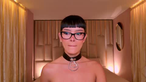 Agatha online show from October 24, 7:21 pm