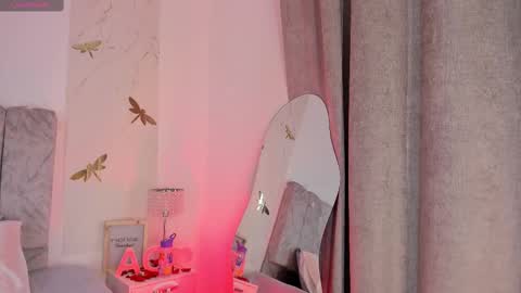 Agatha Owens online show from February 13, 3:18 am