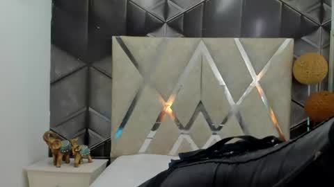 Snapshot of agatta_adams chatting on July 9, 3:05 pm agatta_adams online show from July 9, 3:05 pm