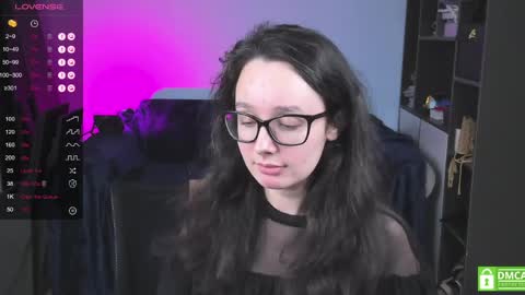 Snapshot of agattasmith chatting on May 25, 7:25 am AgattaSmith online show from May 25, 7:25 am