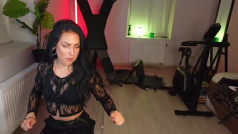 Agelina Lilly Laura online show from December 21, 8:16 pm