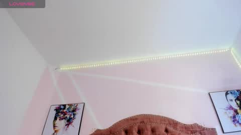 Aggy online show from September 10, 2:28 pm