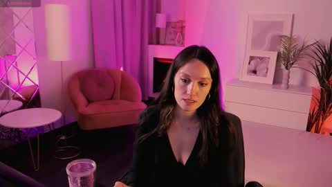 Snapshot of agnes_sky chatting on September 26, 8:40 am Agnes online show from September 26, 8:40 am