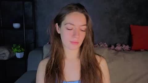 agnes wells online show from June 30, 1:39 am