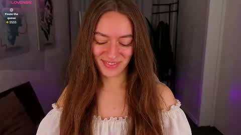 agnes wells online show from July 19, 1:09 am