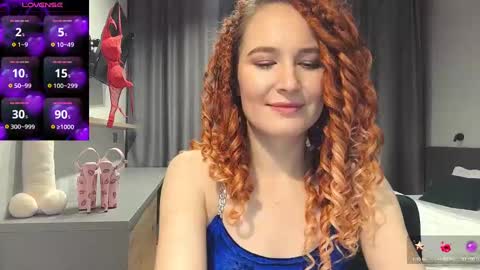 Snapshot of agnesgraham chatting on December 10, 9:43 pm Agnes online show from December 10, 9:43 pm