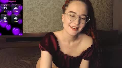 Snapshot of agnesgraham chatting on February 23, 9:37 pm Agnes online show from February 23, 9:37 pm