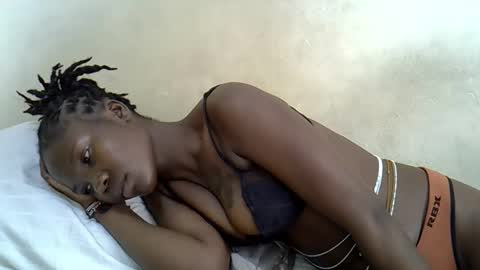 Snapshot of aguas_ chatting on December 16, 10:42 am aguas online show from December 16, 10:42 am