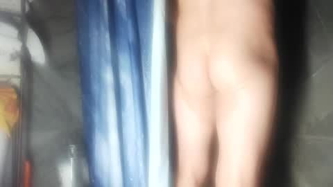 Snapshot of ahappyhippie chatting on March 1, 8:56 am ahappyhippie online show from March 1, 8:56 am