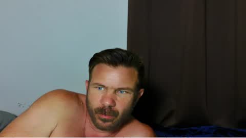 Blue Eyed Handsome Man online show from June 30, 3:51 am