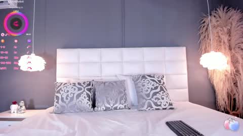 AHINOA online show from February 5, 5:53 pm