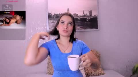 Snapshot of ahinovi_ chatting on May 9, 12:38 am Ahinovi online show from May 9, 12:38 am