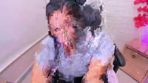 Ahisha online show from February 19, 3:30 pm