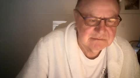 Ole online show from December 10, 8:19 am