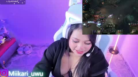 Ahri help me get to 100  online show from May 22, 5:25 am