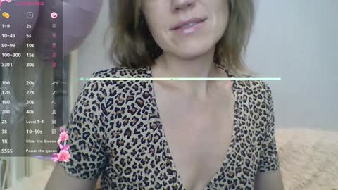 Snapshot of ahtena chatting on December 21, 2:15 pm Ahtena online show from December 21, 2:15 pm