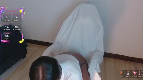 Ahvi Ebony online show from February 1, 1:31 pm