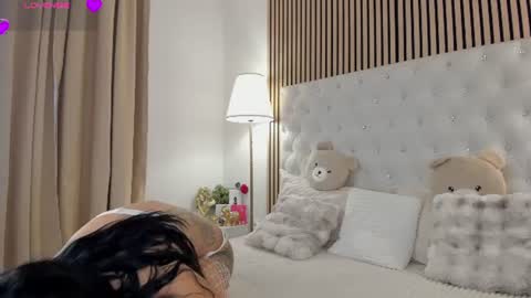 Sarah online show from July 22, 9:34 am