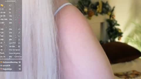 Snapshot of ai_kiyoko chatting on December 8, 1:14 pm Lexi online show from December 8, 1:14 pm