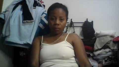 Aicha boobs online show from May 27, 1:57 am