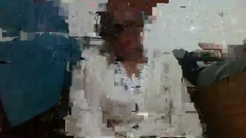 Snapshot of aicha_boobs chatting on July 24, 11:08 am Aicha boobs online show from July 24, 11:08 am