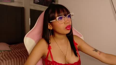 Snapshot of aida_princess chatting on October 14, 11:16 pm Aida online show from October 14, 11:16 pm