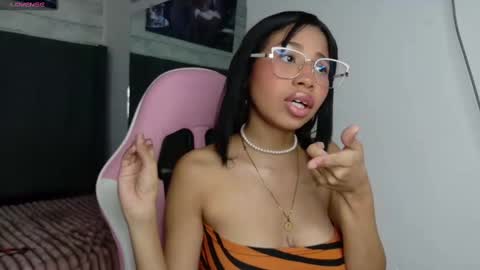 Snapshot of aida_princess chatting on October 19, 11:16 pm Aida online show from October 19, 11:16 pm