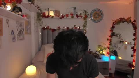 Snapshot of aidan_hale chatting on October 13, 12:54 am A H online show from October 13, 12:54 am