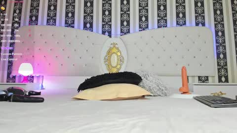 Snapshot of aidasina chatting on March 3, 8:11 pm aidasina online show from March 3, 8:11 pm