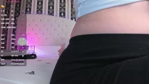 Snapshot of aidasina chatting on November 28, 8:11 pm aidasina online show from November 28, 8:11 pm