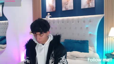 Aiden online show from June 27, 1:17 pm