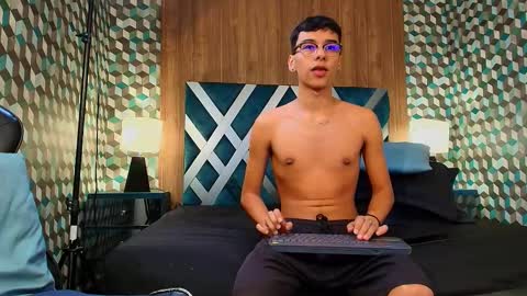 aiden_royce online show from September 9, 7:57 pm