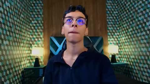 aiden_royce online show from October 12, 8:30 pm