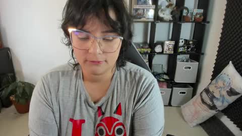 Catalina online show from January 31, 2:39 pm