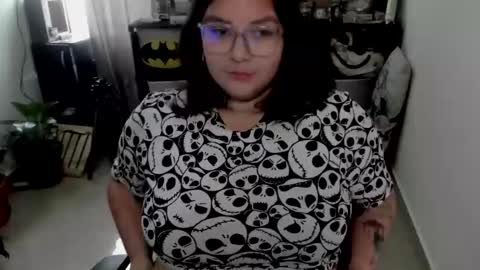 Catalina online show from February 17, 12:23 pm