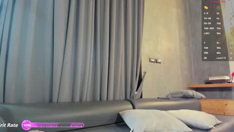 Snapshot of aiko_miracle chatting on October 25, 5:59 am birthday here online show from October 25, 5:59 am