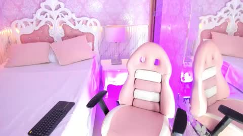 Snapshot of ailee_naughty chatting on November 16, 2:06 am online show from November 16, 2:06 am