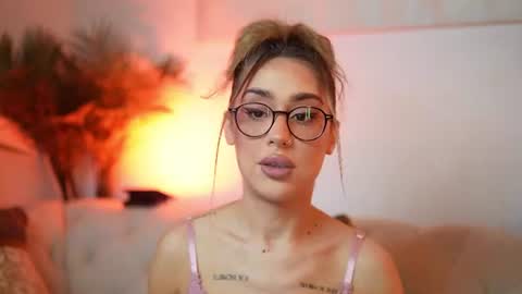  Aileen  online show from June 29, 8:31 pm
