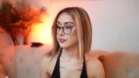  Aileen  online show from July 7, 8:13 pm