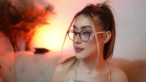  Aileen  online show from July 8, 8:46 pm